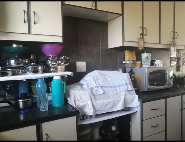 2 BEDROOM SIMPLEX FOR SALE IN ESCOMBE